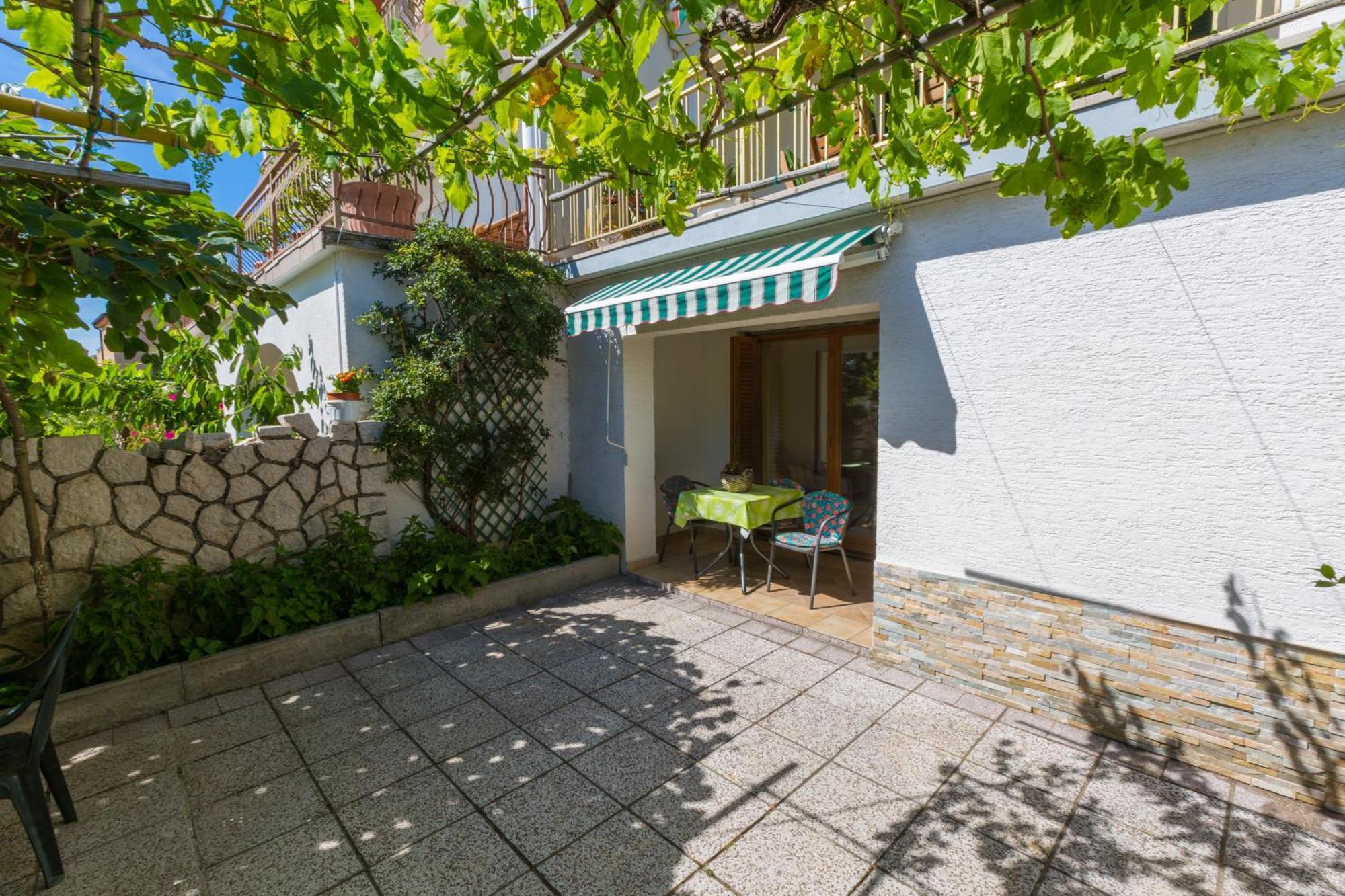 Nella. Apartment Crikvenica Exterior photo
