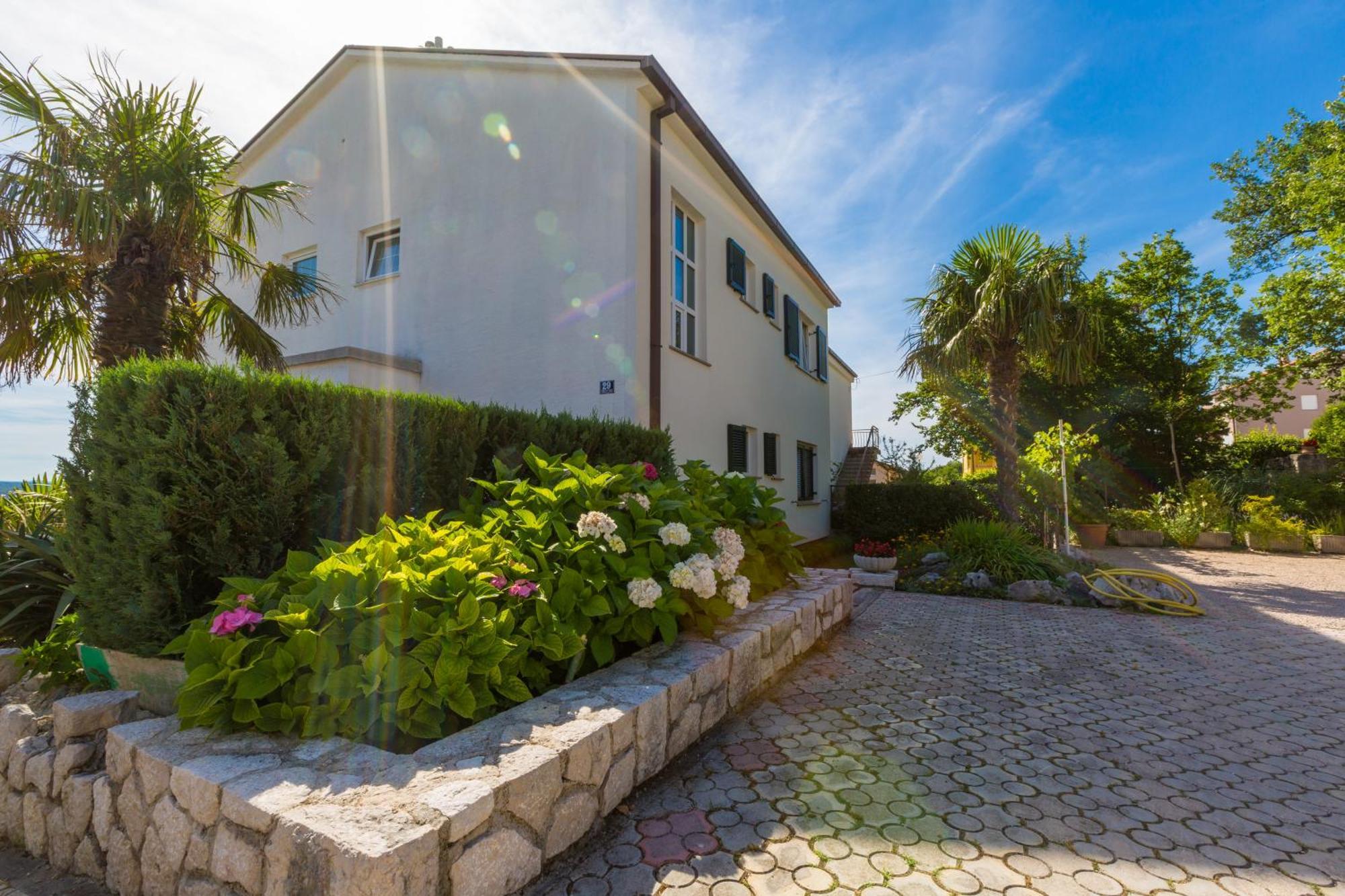 Nella. Apartment Crikvenica Exterior photo